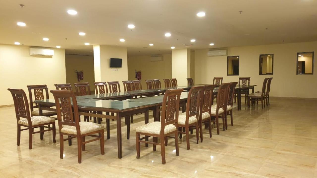 זאב Muscat Horizon Hotel מראה חיצוני תמונה