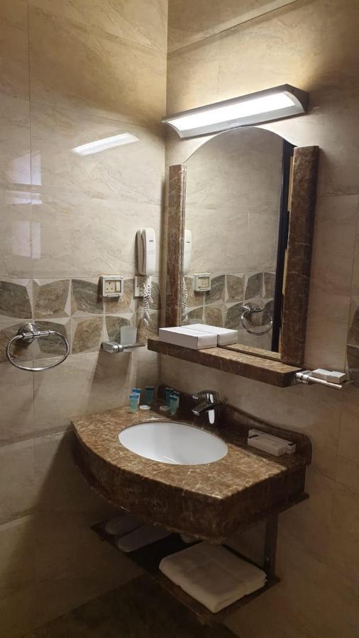 זאב Muscat Horizon Hotel מראה חיצוני תמונה